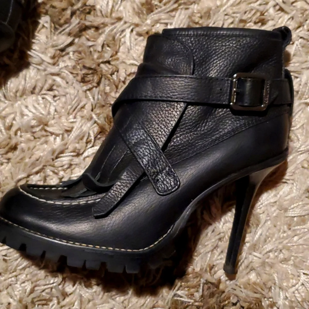 TORY BURCH Stiletto Booties - Picture 3 of 4